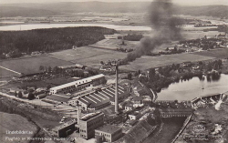 Flygfoto av Kvarnsvedens Pappersbruk Flygfoto av Kvarnsvedens Pappersbruk