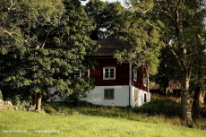 Hus med stor grund