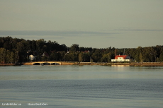 Sundsbrogården..Sundsbron och Brogården...