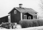 Vedevåg Milsten vid huset 1970