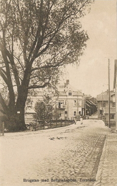 Eskilstuna, Brogatan med Bellmanspiten, Torshälla Eskilstuna, Brogatan med Bellmanspiten, Torshälla