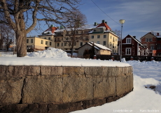 Muren kring Sparbankhuset