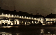 Arboga stora torget på kvällen