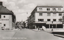 Borlänge, Borganäsvägen med Hotell Saga 1949 Borlänge, Borganäsvägen med Hotell Saga 1949