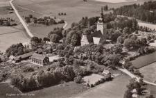 Flygfoto av Jäder Kyrka Flygfoto av Jäder Kyrka