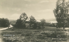 Utsikt från Kyrkbacken, Vårdinge, Mölnbo Utsikt från Kyrkbacken, Vårdinge, Mölnbo