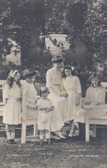 Astrid, Ingeborg, Carl, Tyra, Märta och Margaretha Astrid, Ingeborg, Carl, Tyra, Märta och Margaretha