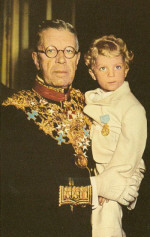 Gustav VI Adolf med Carl Gustaf Gustav VI Adolf med Carl Gustaf