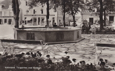 Askersund, Torgparken med Fontänen 1949 Askersund, Torgparken med Fontänen 1949