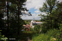 Kyrkberget mot Kyrkan