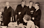 Gustav VI Adolf på besök , Algots fabriker Beros 1951 Gustav VI Adolf på besök , Algots fabriker Beros 1951