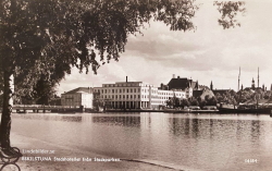 Eskilstuna, Stadshotellet från Stadsparken Eskilstuna, Stadshotellet från Stadsparken