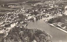 Parti av Eskilstuna med Ån och Rådhusbron, Flygfoto