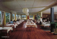Öland. Böda Hotell. Bödabaden, interiör Matsalen Öland. Böda Hotell. Bödabaden, interiör Matsalen