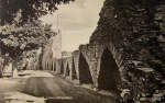 Gotland, Visby, Insidan vid muren vid Lasarettsportalen Gotland, Visby, Insidan vid muren vid Lasarettsportalen