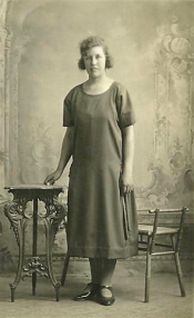 Sala, Ateljefoto, Dam, 1925 Sala, Ateljefoto, Dam, 1925