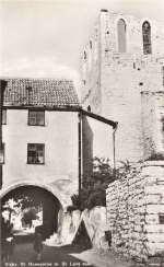 Gotland, Visby St Hansgatan m S Lars Ruin 1947 Gotland, Visby St Hansgatan m S Lars Ruin 1947