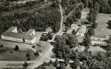 Flygfoto över Hällefors, Kontoret och Herrgården Flygfoto över Hällefors, Kontoret och Herrgården