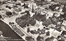 Arboga, Kyrkan och Strandpromenaden