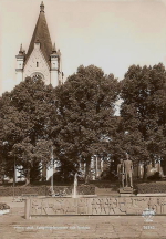 Nora Stad, Bergslagsbrunnen och Kyrkan