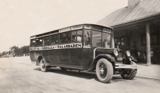Buss, Eskilstuna - Torshälla - Mälarbaden 1925 Buss, Eskilstuna - Torshälla - Mälarbaden 1925