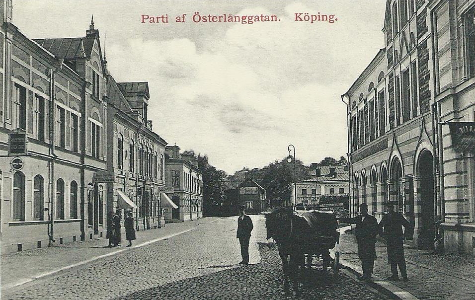 Parti af Österlånggatan. Köping