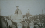 Gustav V i sin bil