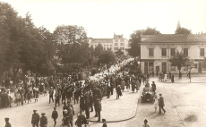 Kumla, Parad på Torget 1949