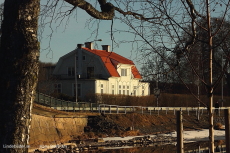 Gården vid Bron, Brogården